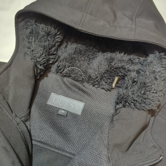 Guess Men's Black Winter Jacket Coat Hooded Excellent Condition XL - Picture 4 of 9